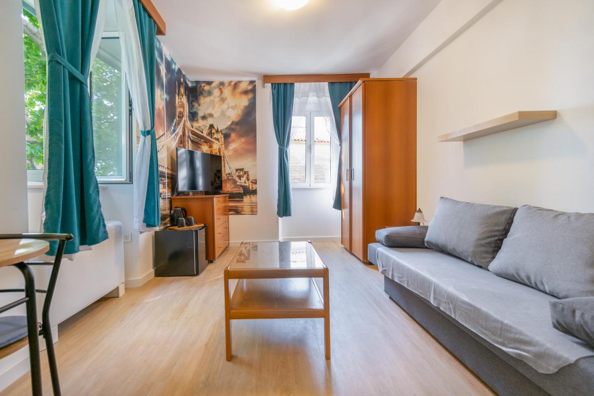 Bed & Breakfast Palac -Free Parking- Baška Voda Eksteriør bilde
